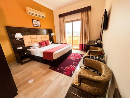 Fortune Hotel Deira - Room Features and Accommodation