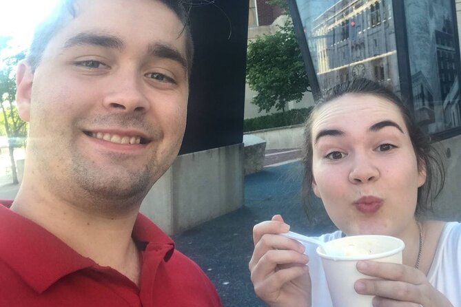 Fun City Scavenger Hunt in Modesto by Wacky Walks - What to Expect