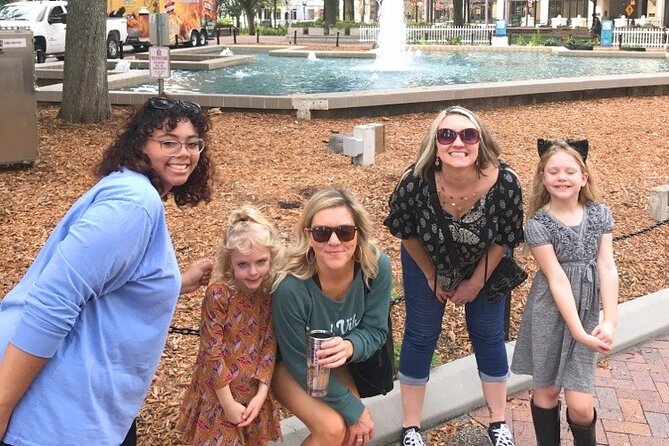 Fun City Scavenger Hunt in Oxnard by Wacky Walks - Accessibility and Family-Friendliness
