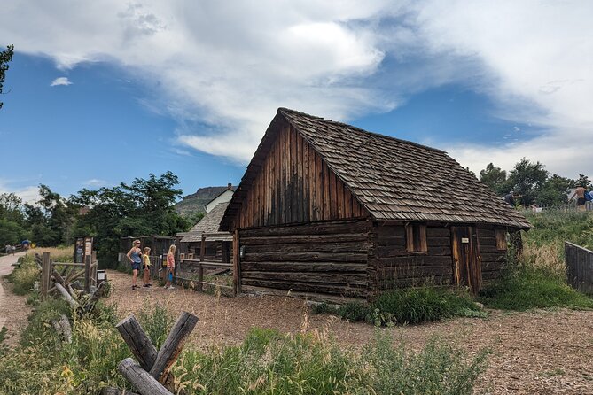 Golden, Colorado Scavenger Hunt Walking Tour & Game - Pricing and Booking Information