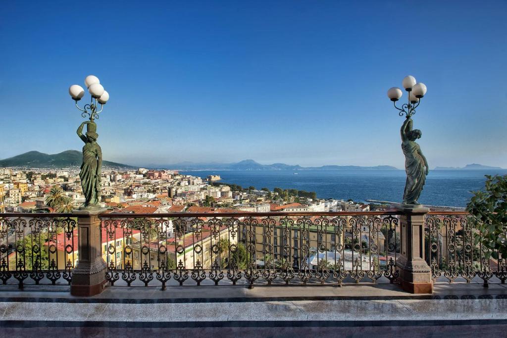 Grand Hotel Parkers Review