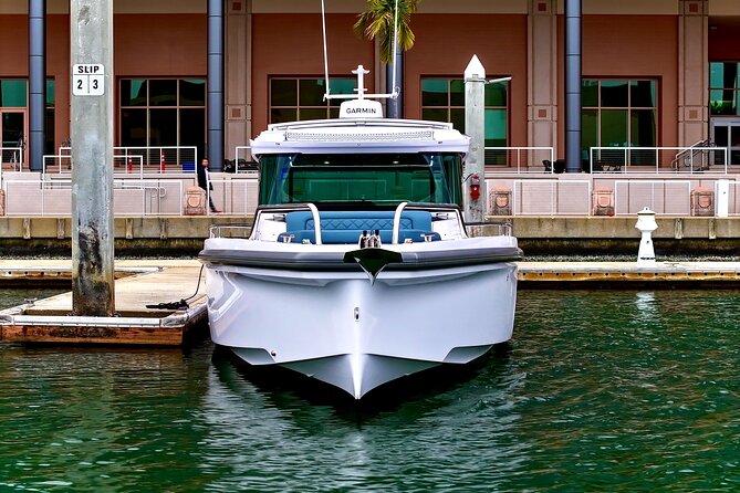 Half Day Luxury Boat Tour in Bradenton With Snorkeling - Meeting and Pickup Details