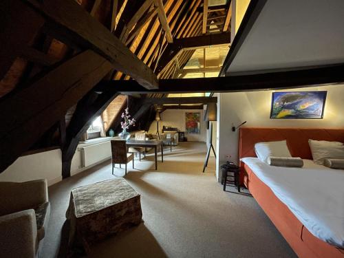 Hampshire Hotel - S Gravenhof Zutphen - Guest Ratings and Reviews