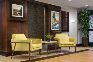 Hampton Inn & Suites West Sacramento - Amenities and Facilities