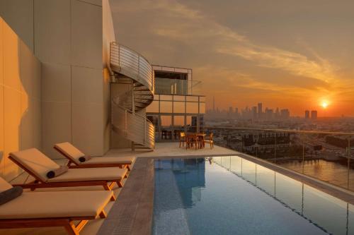 Hilton Dubai Creek Hotel & Residences - Dining and Breakfast Options