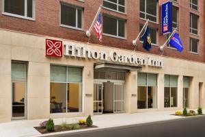 Hilton Garden Inn New York Times Square South - Amenities Offered