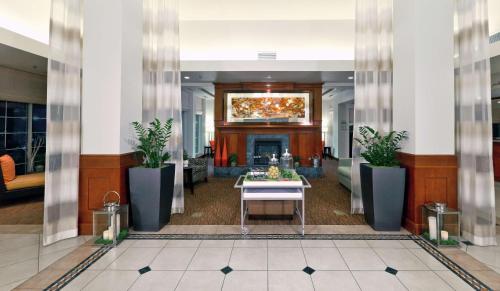 Hilton Garden Inn Ontario Rancho Cucamonga - Dining and Catering