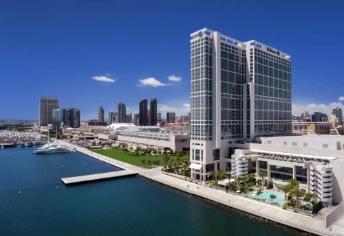 Hilton San Diego Bayfront - Facilities and Amenities