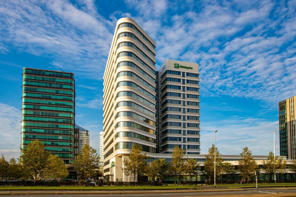 Holiday Inn Amsterdam – Arena Towers, an IHG Hotel Review