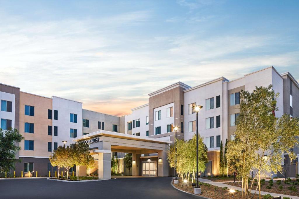Homewood Suites by Hilton Aliso Viejo Laguna Beach - Room Amenities