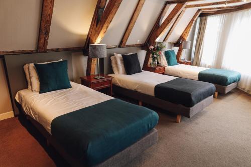 Hotel Corner House - Guest Reviews