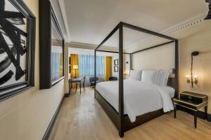 Hotel De Berri Champs-Élysées, a Luxury Collection Hotel - Dining and Breakfast Options