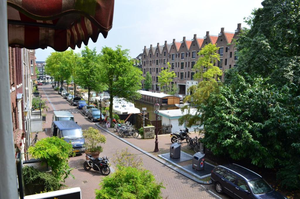 Hotel De Munck - Facilities and Amenities