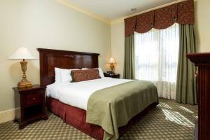 Hotel Diamond - Dining Options