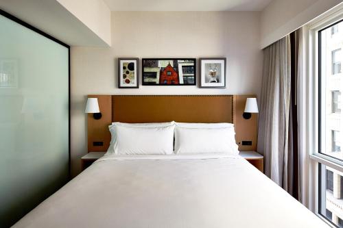 Hotel Indigo NYC Financial District, an IHG Hotel - Facilities and Amenities