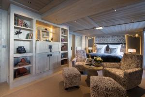 Hotel Le K2 Altitude - Dining Options and Menus