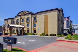 Hotel Nova SFO By FairBridge - Spacious Accommodations