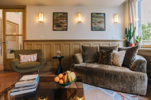 Hotel Omega - Facilities and Amenities
