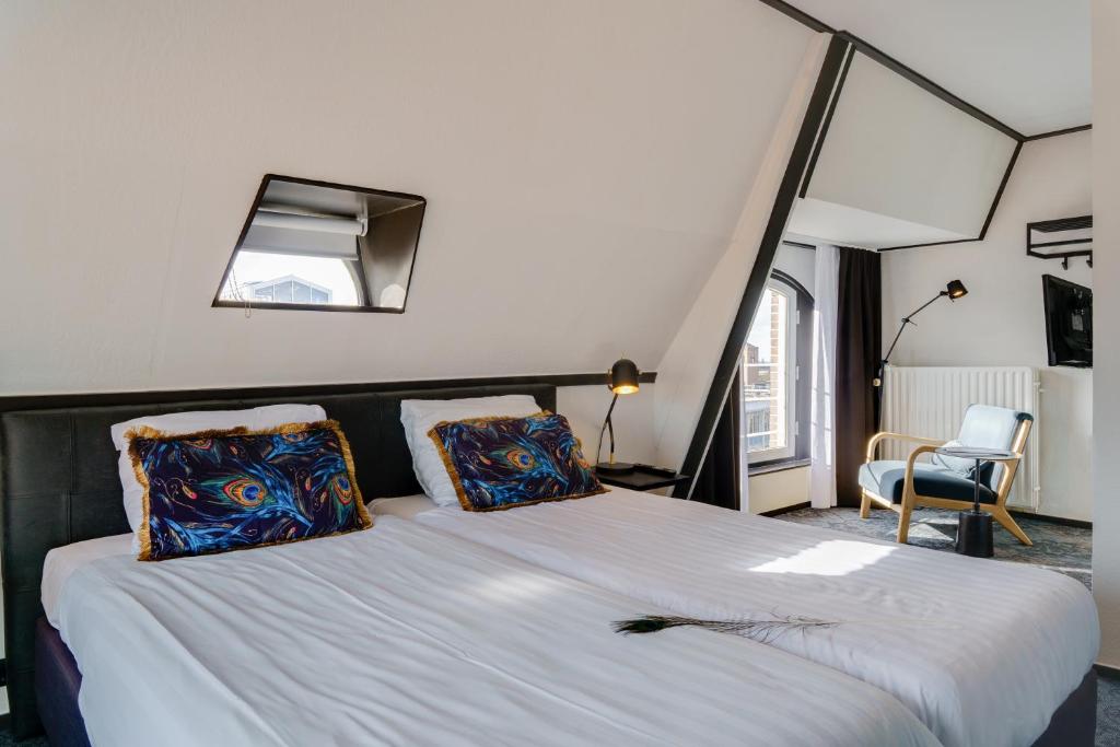 Hotel Pauw - Room Types and Options
