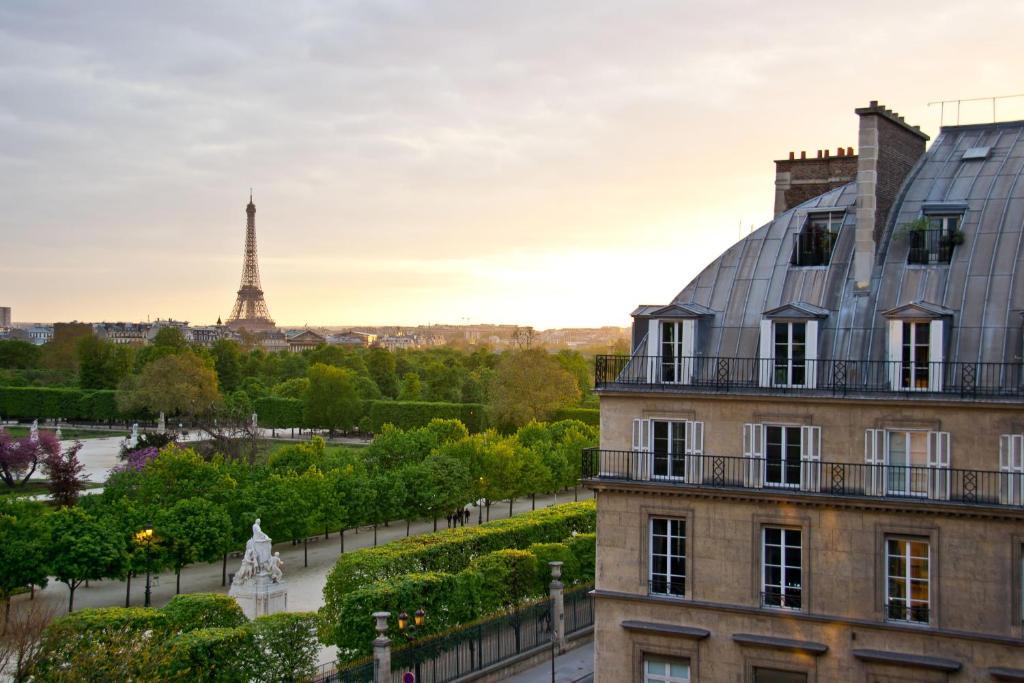 Hotel Regina Louvre Review