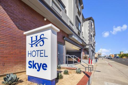 Hotel Skye San Francisco Airport SFO FREE SHUTTLE! - Guest Experience and Reviews