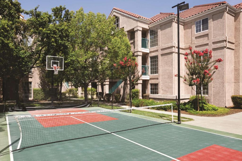 Hyatt House Pleasanton - In-Room Amenities