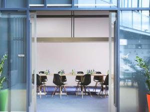 Ibis Styles Dubai Jumeira - Room Amenities