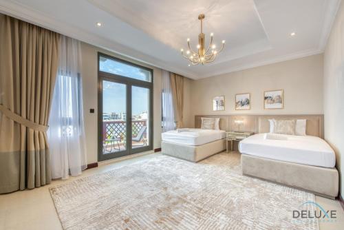 Immaculate 4BR Villa With Assistant Room and Private Pool at Frond O Palm Jumeirah by Deluxe Holiday Homes - Spacious Accommodation Details