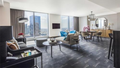 InterContinental - Los Angeles Downtown, an IHG Hotel - Dining Options
