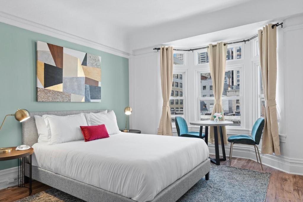 Kasa La Monarca San Francisco - Shared Facilities and Services