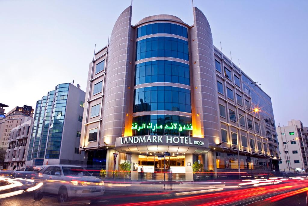 Landmark Riqqa Hotel - Delightful Dining Experiences