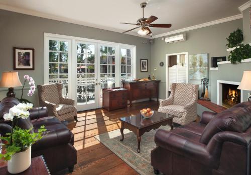 Lavender Inn by the Sea - Amenities and Facilities