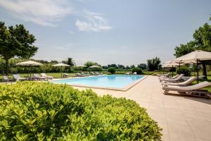 Le Mas De Peint - Territory - Remarkable Facilities and Amenities