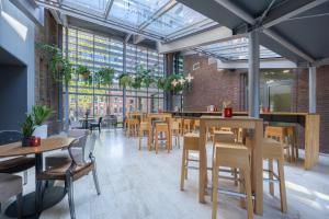 Leonardo Hotel Breda City Center - Room Types and Features