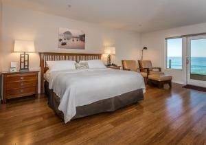 Little Sur Inn - Indulgent Amenities and Conveniences