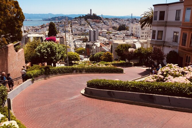 Lombard Leap + Alcatraz: San Francisco, Lombard St, Coit Tower - The Alcatraz Experience: a Journey Into History