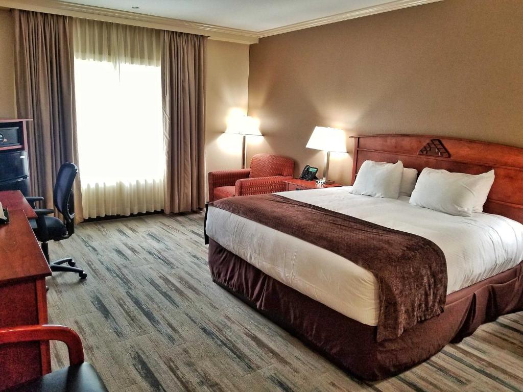 Lucky 7 Casino & Hotel (Howonquet Lodge) - Guest Experience and Reviews