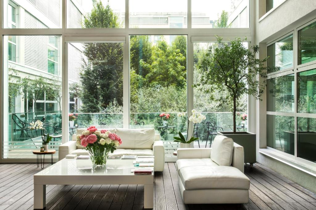 Magna Pars Lhotel À Parfum, Small Luxury Hotels of the World Review