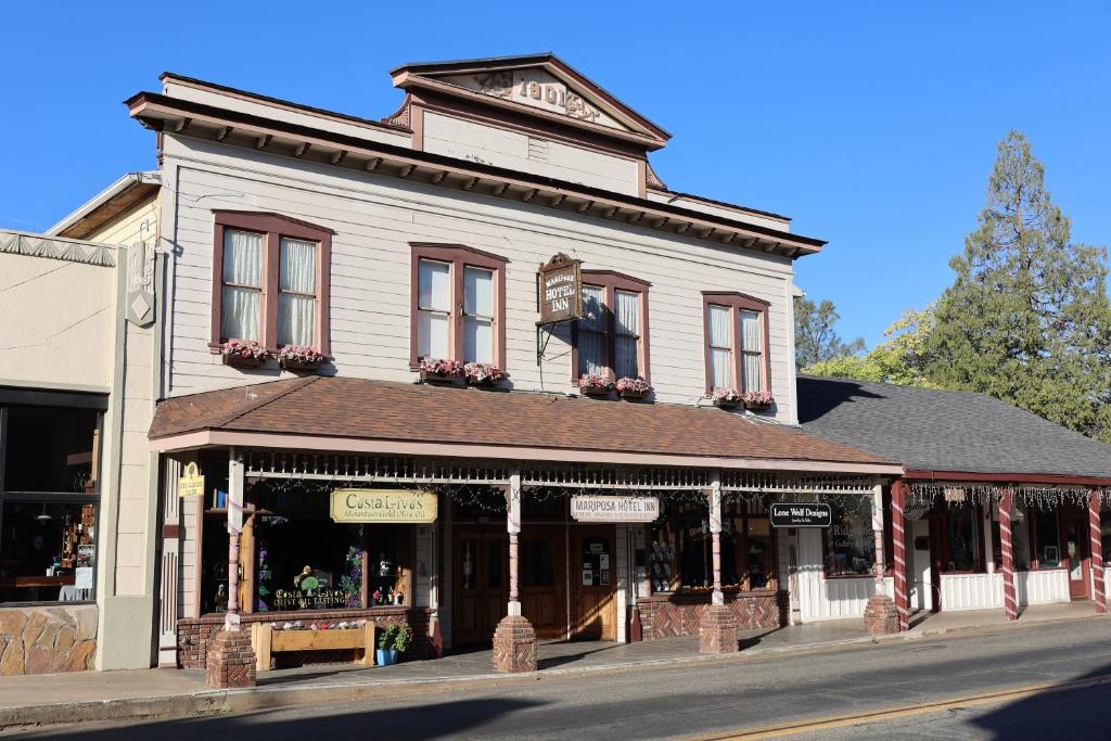 Mariposa Hotel Inn Review