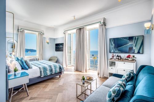 Mediterranean Hotel - Guest Experience