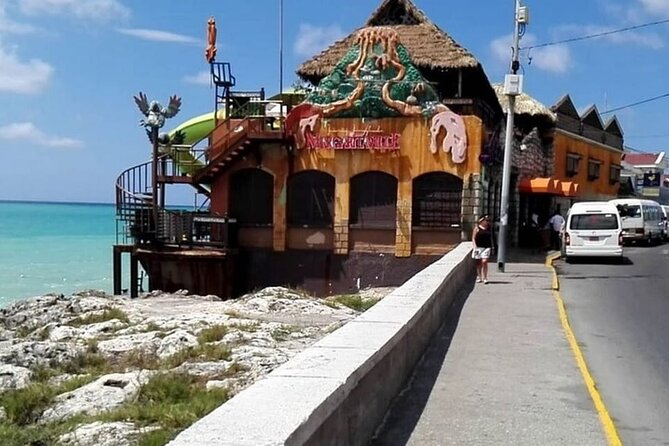 Montego Bay Highlights and Souvenir Shopping Private Guided Tour - Authentic Jamaican Cuisine