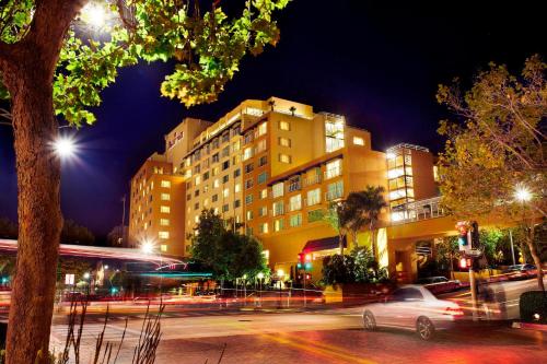 Monterey Marriott - Amenities and Facilities