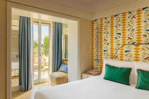 Monti House Rome - Amenities & Services