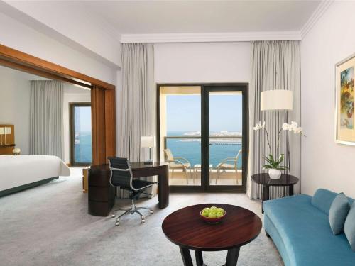 Mövenpick Hotel Jumeirah Beach Review