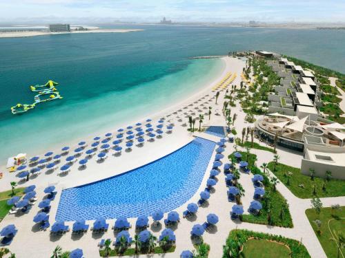 Mövenpick Resort Al Marjan Island - Dining Choices