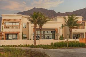 Naama Beach Villas & Spa - Captivating Recreational Offerings