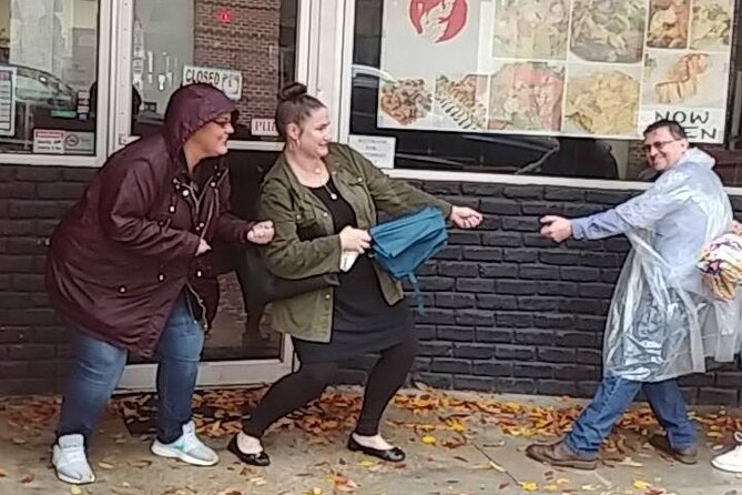 New York City Scavenger Hunt Excursion by Wacky Walks - Accessibility and Participation