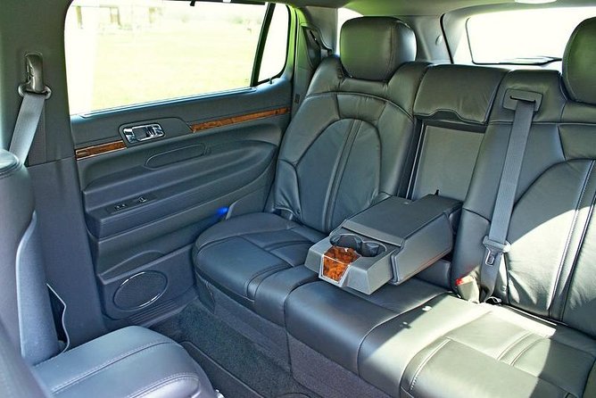 One-Way Private Meet and Greet Midway Airport Transfer by Sedan - Policies and Restrictions