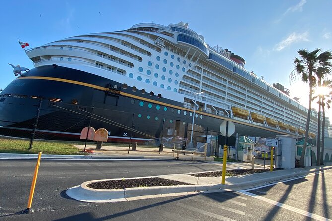 One Way SUV Transfer Xpress From MCO to Port Canaveral - Cocoa - Luggage Policies and Accessibility Features