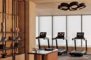 One&Only One Zaabeel - Facilities and Amenities